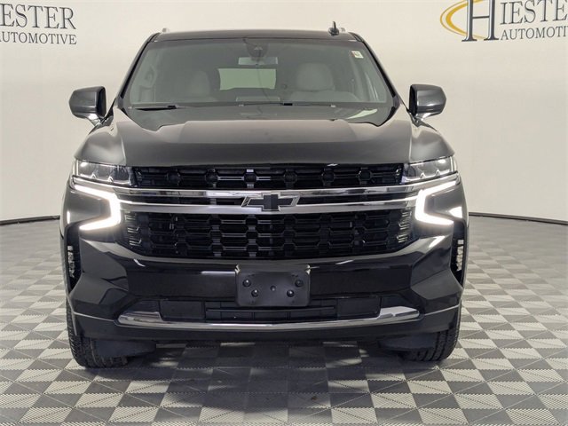 Used 2021 Chevrolet Suburban LS image 3