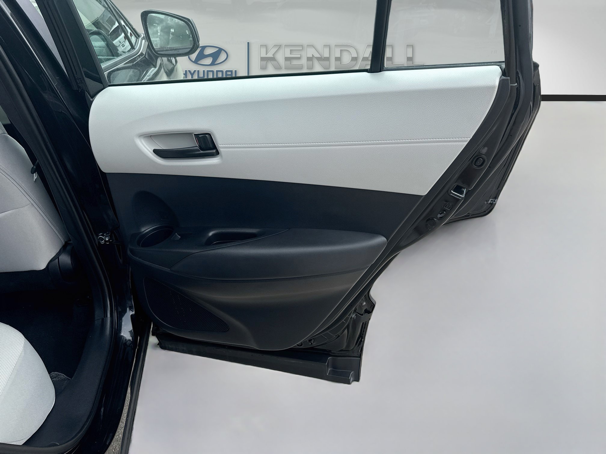 Used 2026 Toyota Corolla Cross L FWD image 28