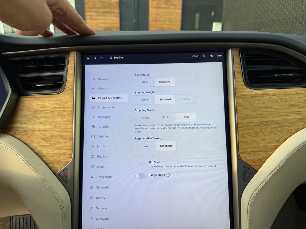 Used 2019 Tesla Model S Long Range image 34