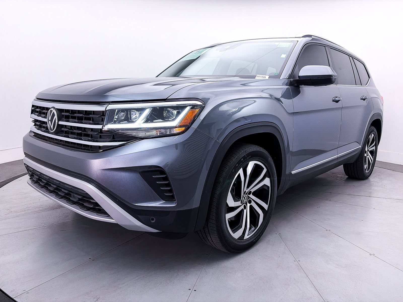 Used 2022 Volkswagen Atlas SEL AWD/4WD image 12