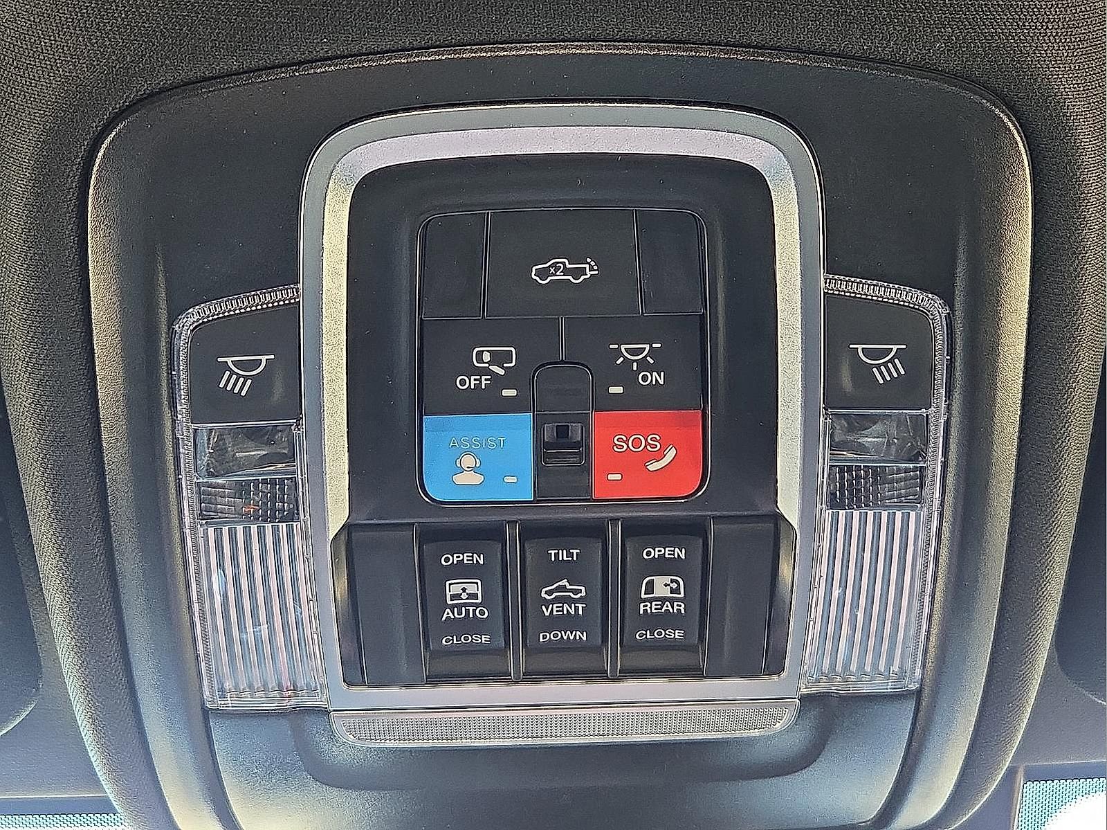 New 2026 RAM 3500 Limited image 22