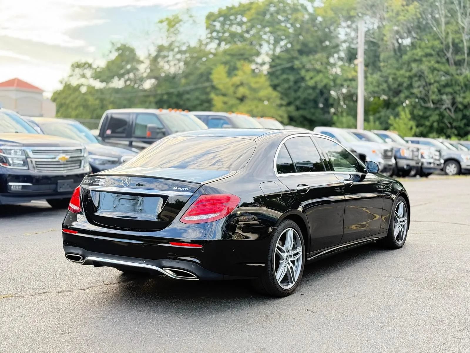 Used 2019 Mercedes-Benz E 300 4MATIC image 7