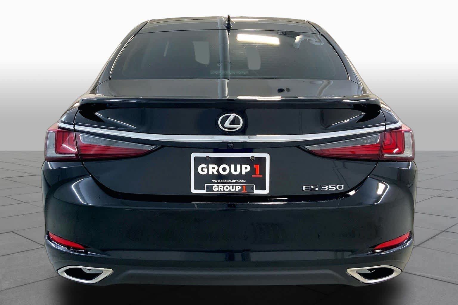 Used 2024 Lexus ES 350 Ultra Luxury FWD image 4