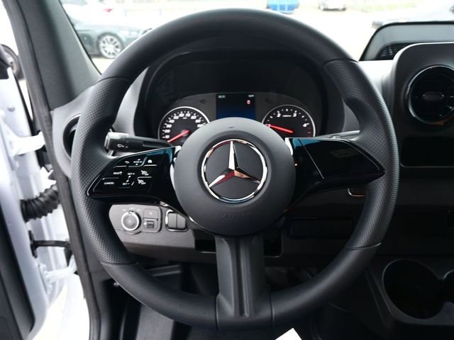 New 2026 Mercedes-Benz Sprinter 2500 image 12