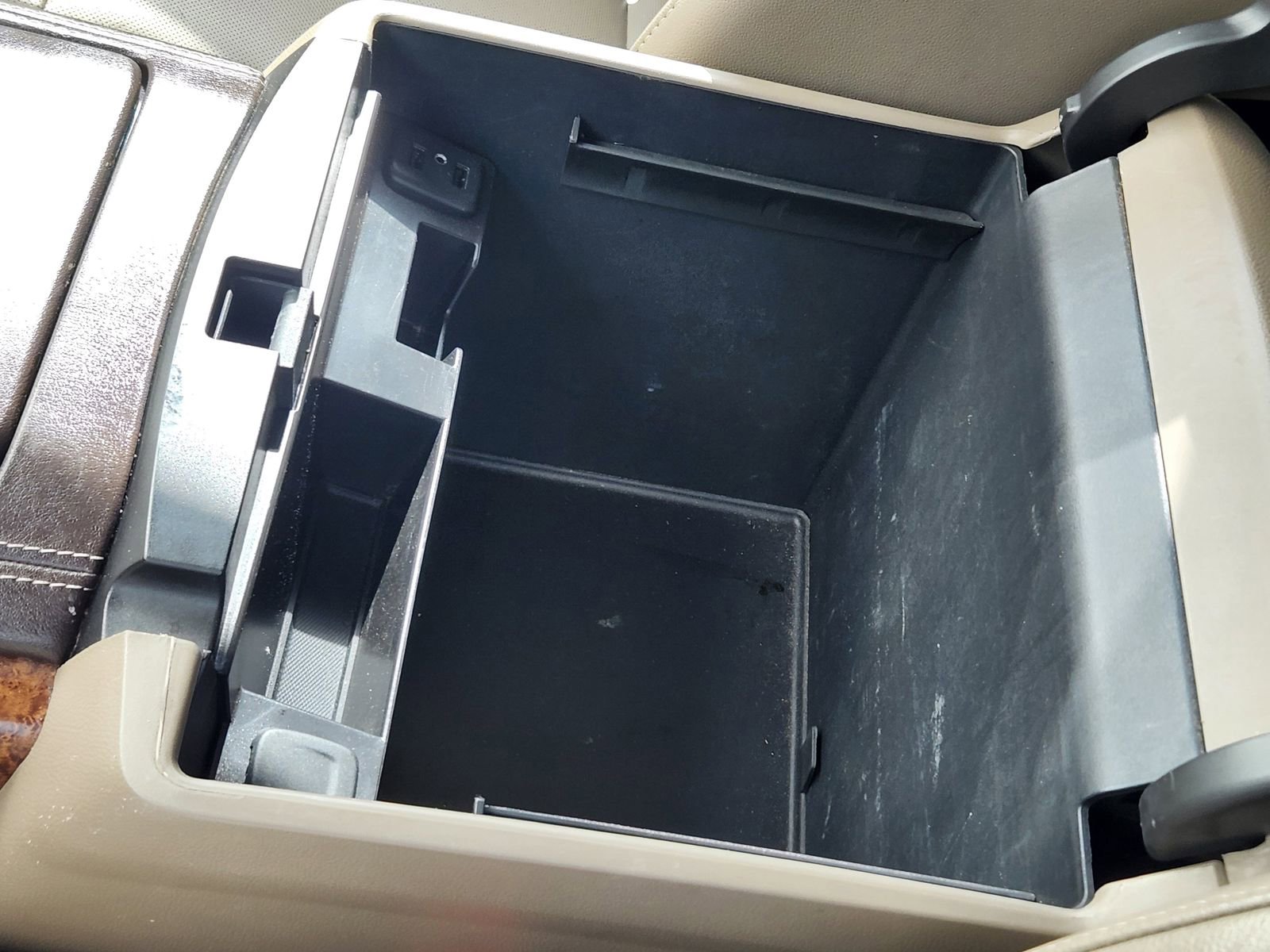 Used 2019 Chevrolet Tahoe Premier image 24