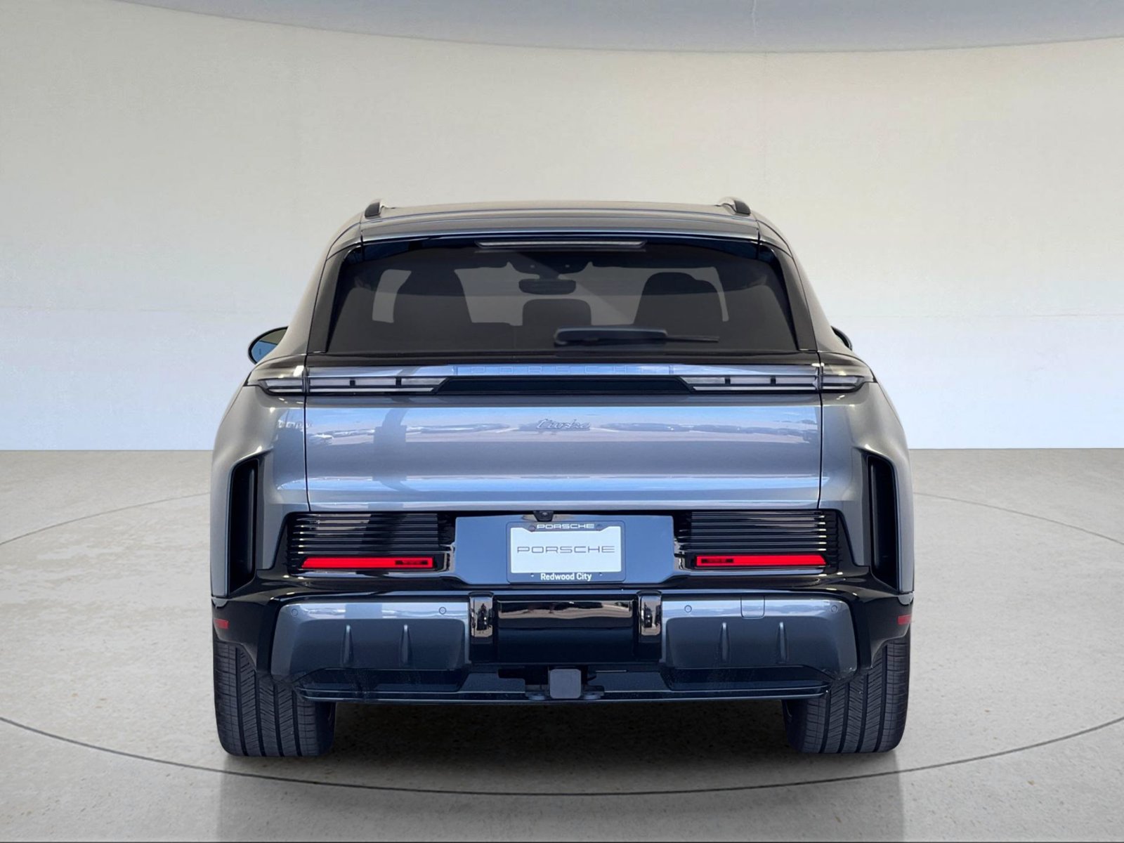 Certified 2026 Porsche Cayenne Turbo AWD/4WD image 7