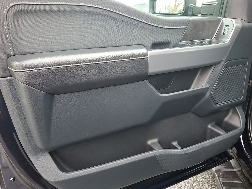 Used 2025 Ford F150 XLT w/ Equipment Group 301A Standard image 12