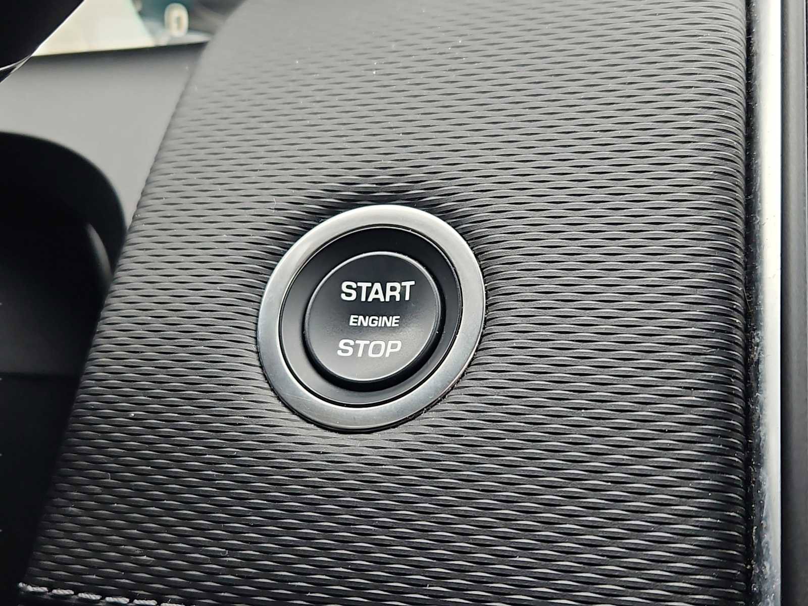 Used 2024 Land Rover Discovery Sport Dynamic SE AWD/4WD image 27