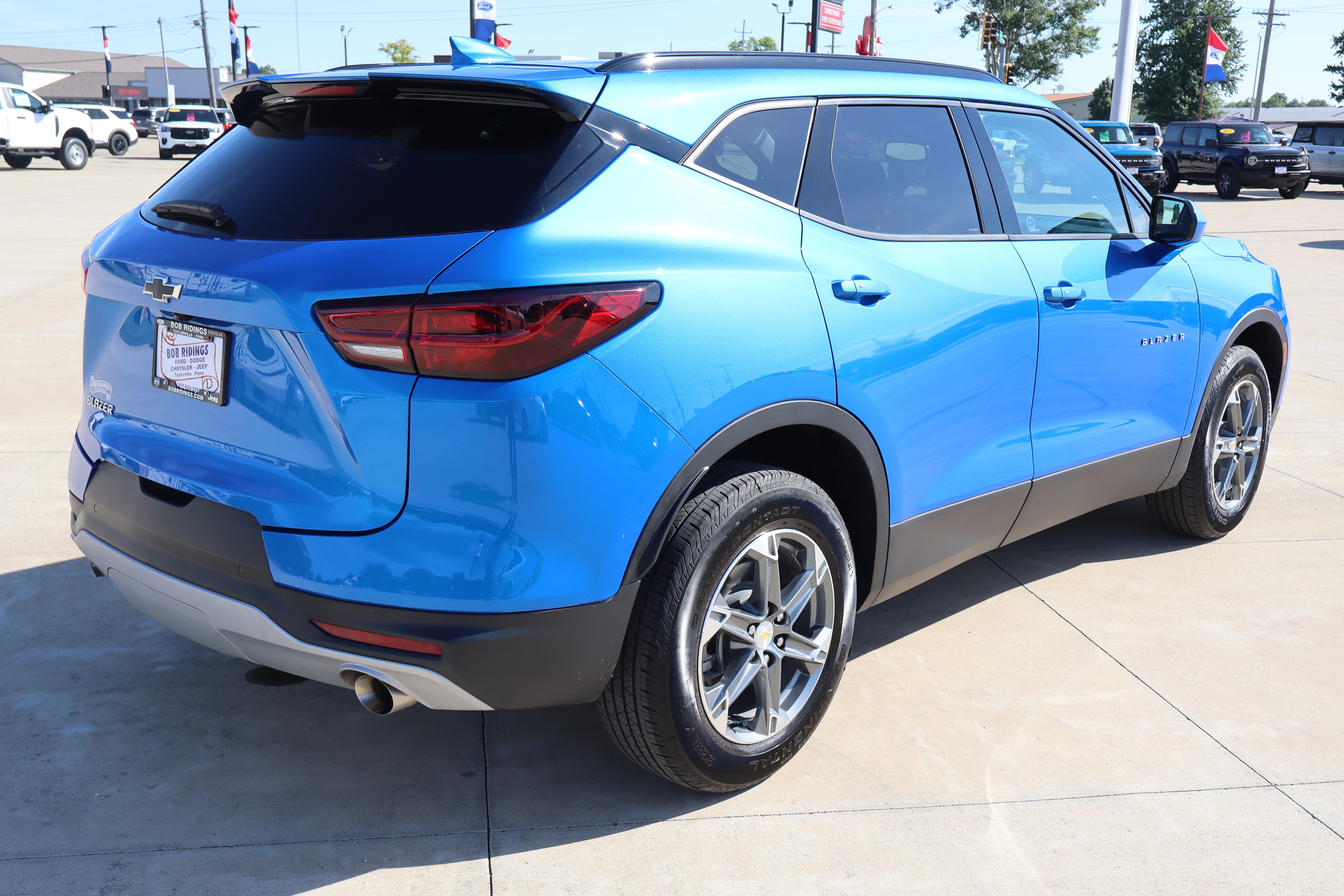 Used 2024 Chevrolet Blazer LT w/ Convenience Package FWD image 5
