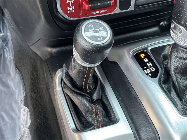 Certified 2023 Jeep Gladiator Mojave w/ LED Lighting Group image 35