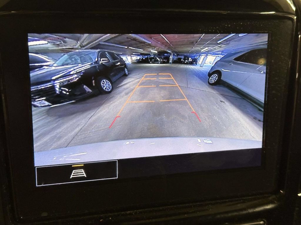 Used 2023 Chevrolet Traverse LT AWD/4WD image 25