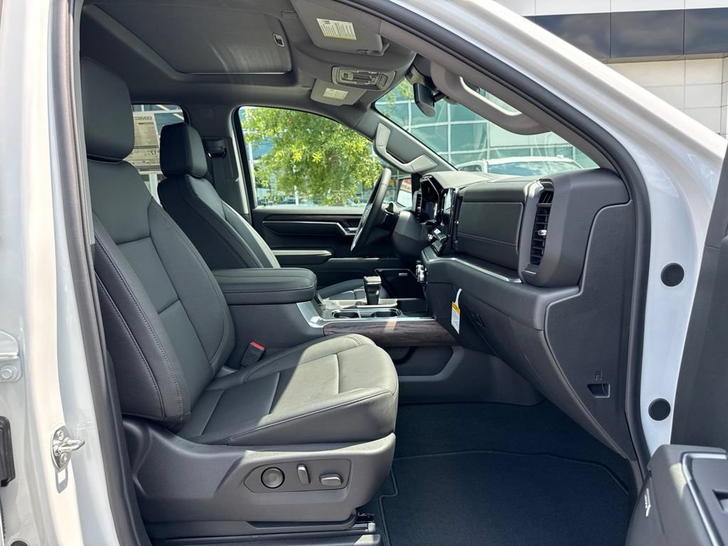 New 2026 GMC Sierra 1500 SLT w/ SLT Premium Plus Package AWD/4WD image 18