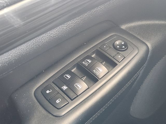 Used 2020 Jeep Grand Cherokee Altitude RWD image 22