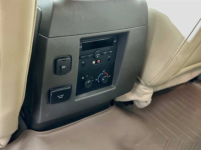 Used 2013 Ford Expedition XLT AWD/4WD image 32