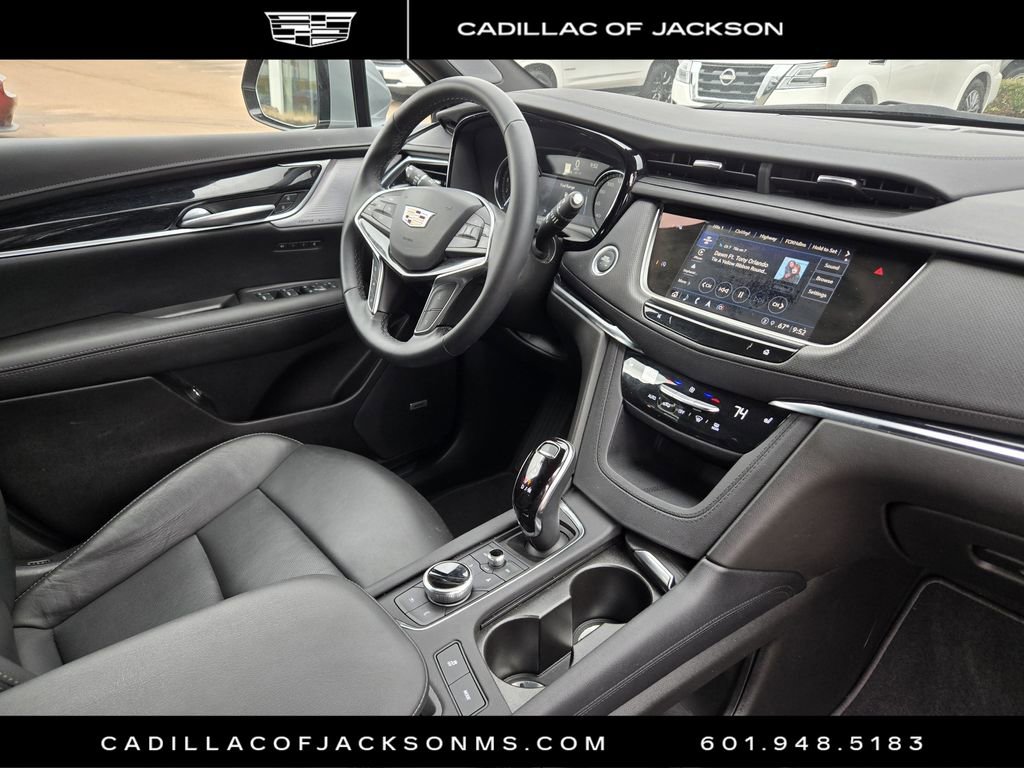 Certified 2025 Cadillac XT5 Premium Luxury image 20
