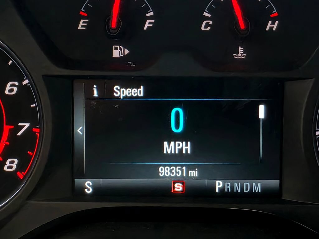 Used 2017 Chevrolet Camaro LT RWD image 19