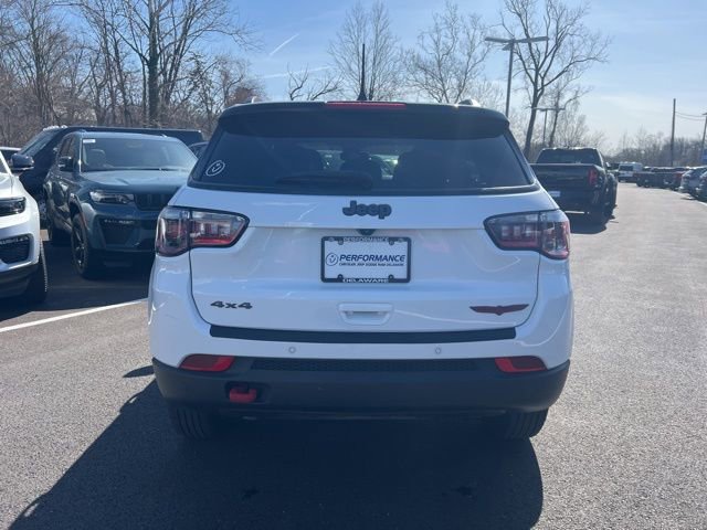 Used 2024 Jeep Compass Trailhawk AWD/4WD image 27