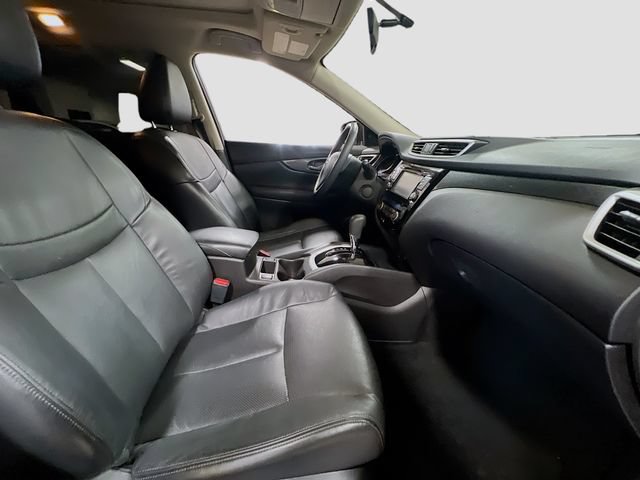 Used 2015 Nissan Rogue SL w/ SL Premium Package FWD image 30