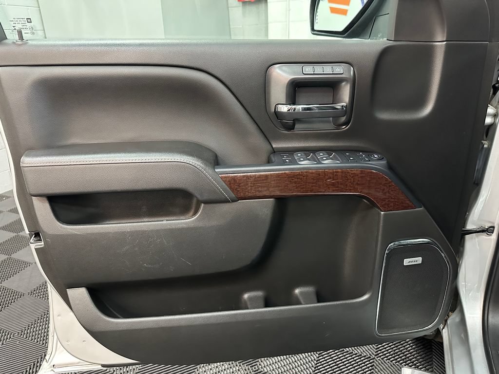 Used 2018 GMC Sierra 1500 SLT AWD/4WD image 17