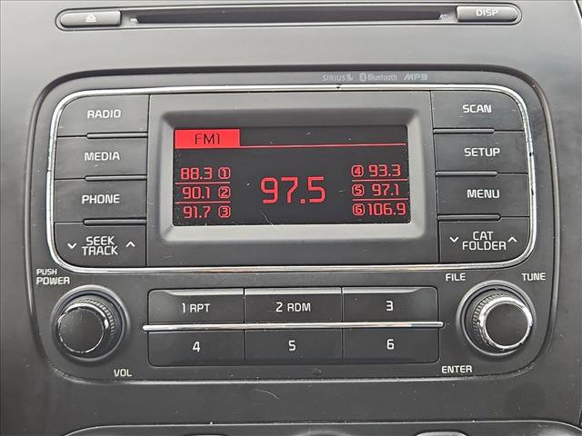 Used 2016 Kia Forte LX image 13