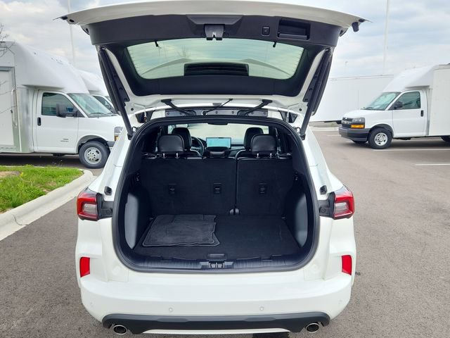 Used 2025 Ford Escape ST-Line Elite w/ Premium Technology Package image 33