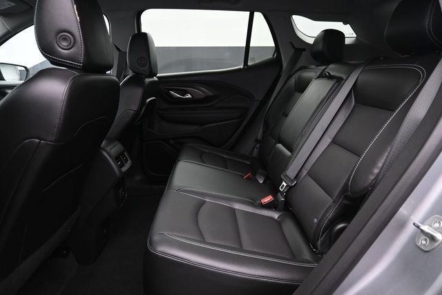 Used 2023 GMC Terrain SLT w/ Tech Package AWD/4WD image 11