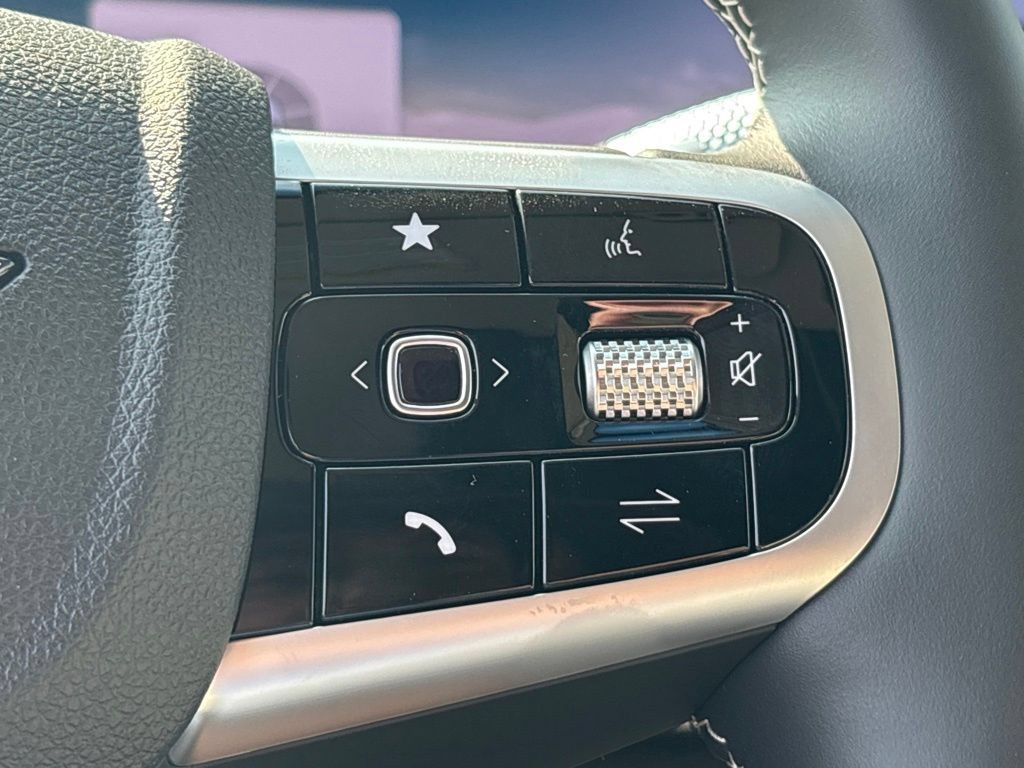 New 2026 Genesis GV70 2.5T Advanced AWD/4WD image 22