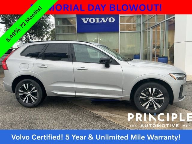 Certified 2025 Volvo XC60 B5 Core AWD/4WD image 3