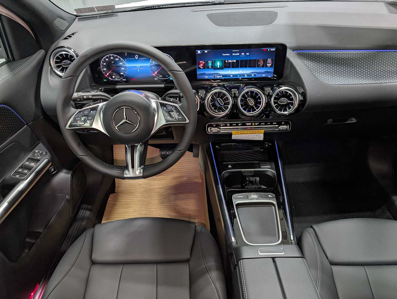 New 2026 Mercedes-Benz GLA 250 4MATIC image 16