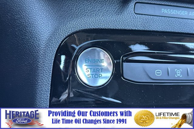 New 2025 Ford Escape SE w/ Class II Trailer Tow Package image 23