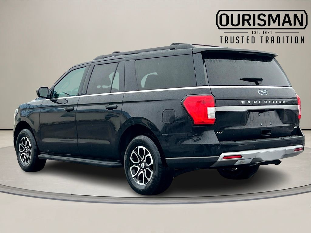 Used 2024 Ford Expedition Max XLT image 4