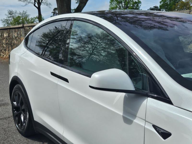 Used 2023 Tesla Model X AWD/4WD image 21
