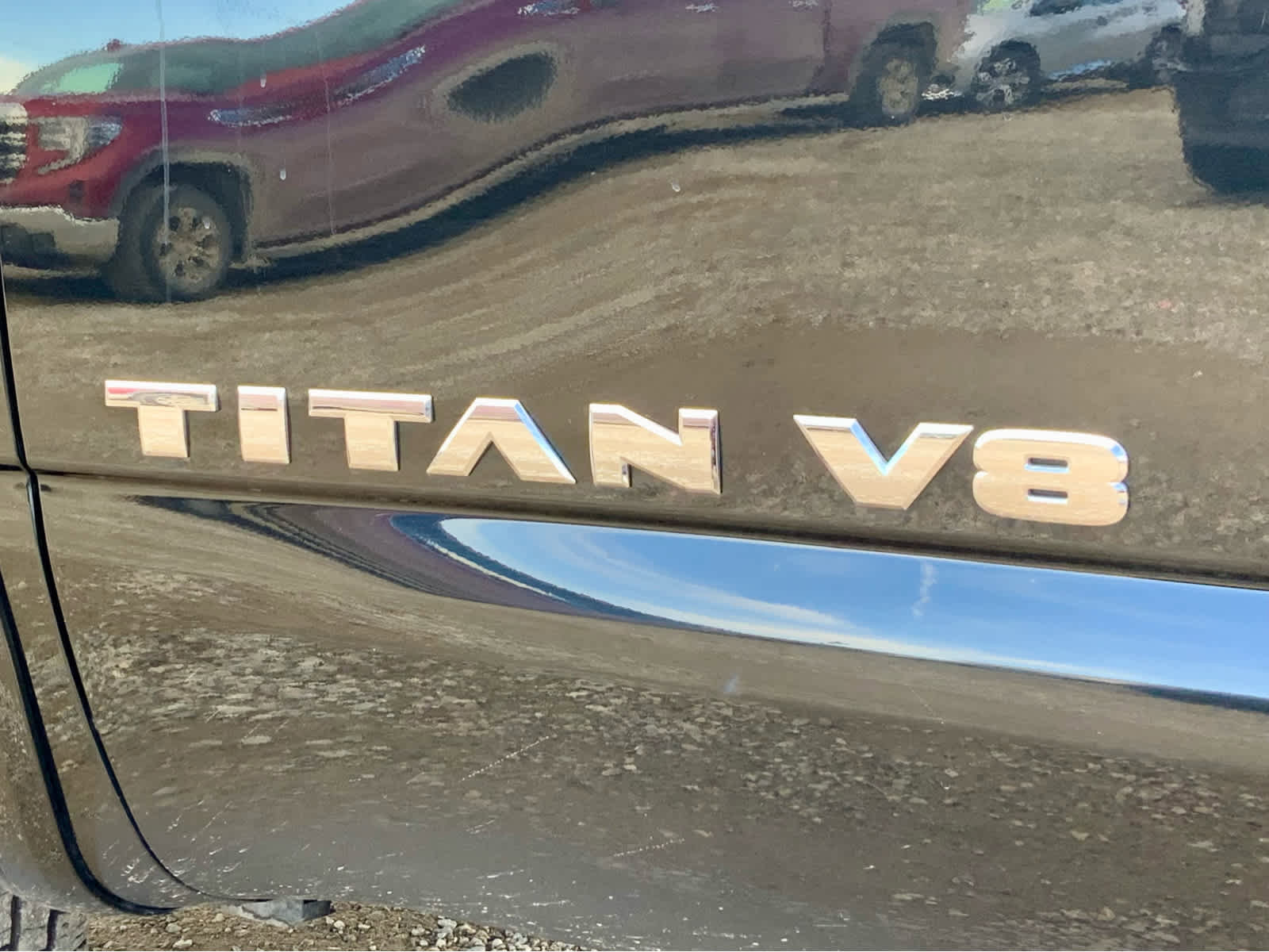 Used 2018 Nissan Titan PRO-4X image 19