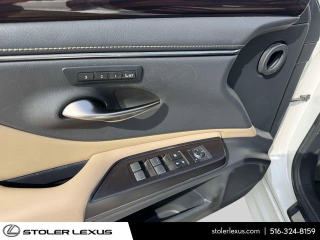 Used 2019 Lexus ES 350 w/ Premium Package image 17