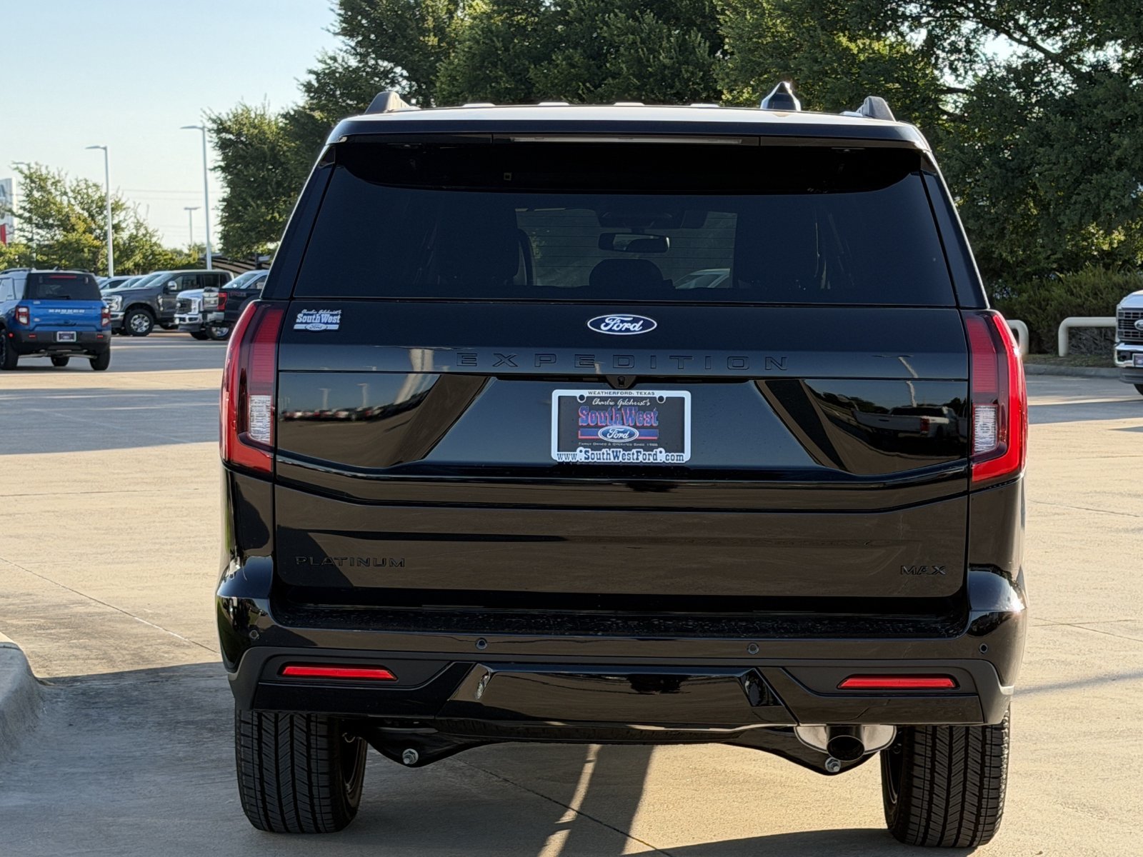 New 2027 Ford Expedition Max Platinum w/ Stealth Appearance Package RWD image 5