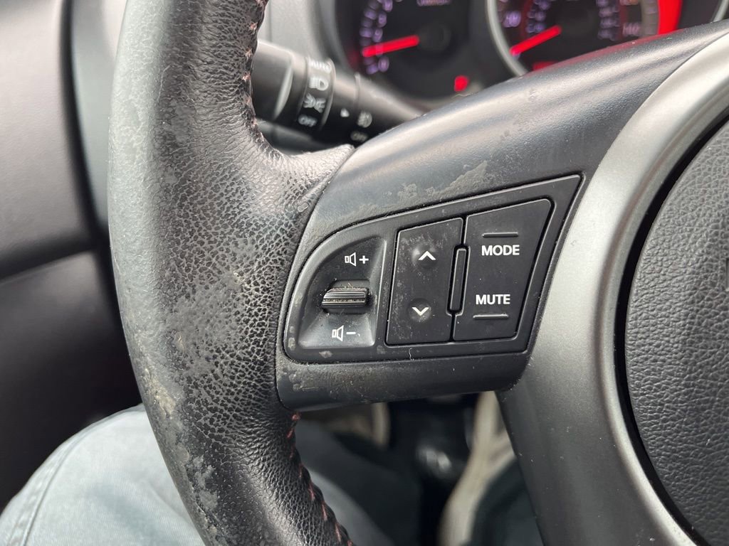 Used 2012 Kia Forte Koup SX w/ Leather Pkg image 22