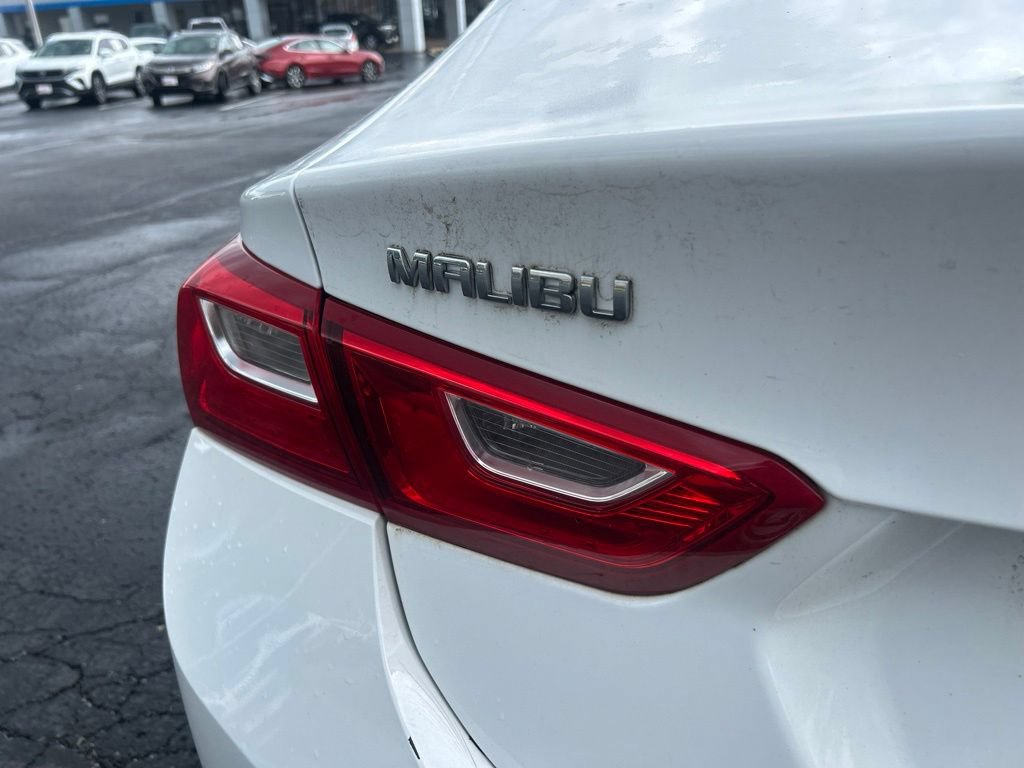 Used 2023 Chevrolet Malibu LS FWD image 11
