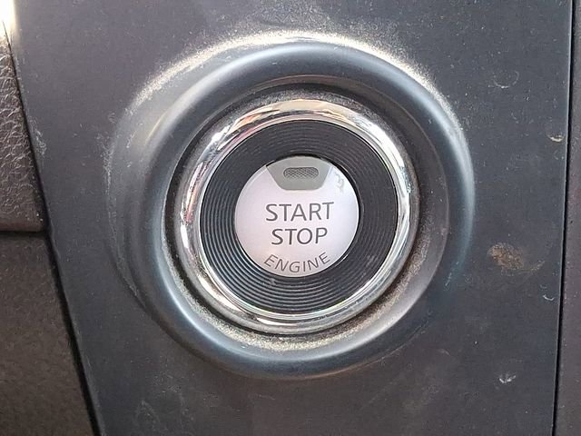 Used 2021 Nissan Titan S w/ S Utility Package image 10