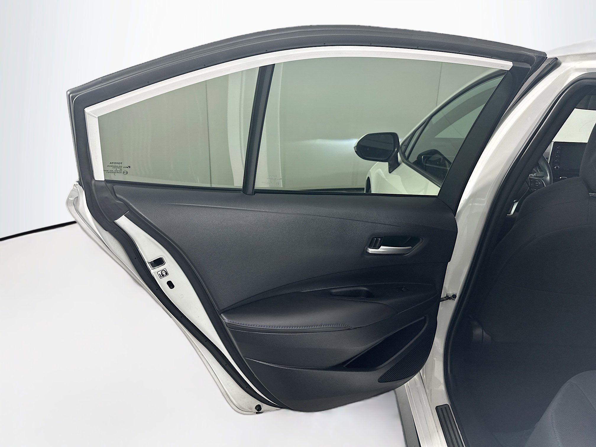 Used 2020 Toyota Corolla SE image 24