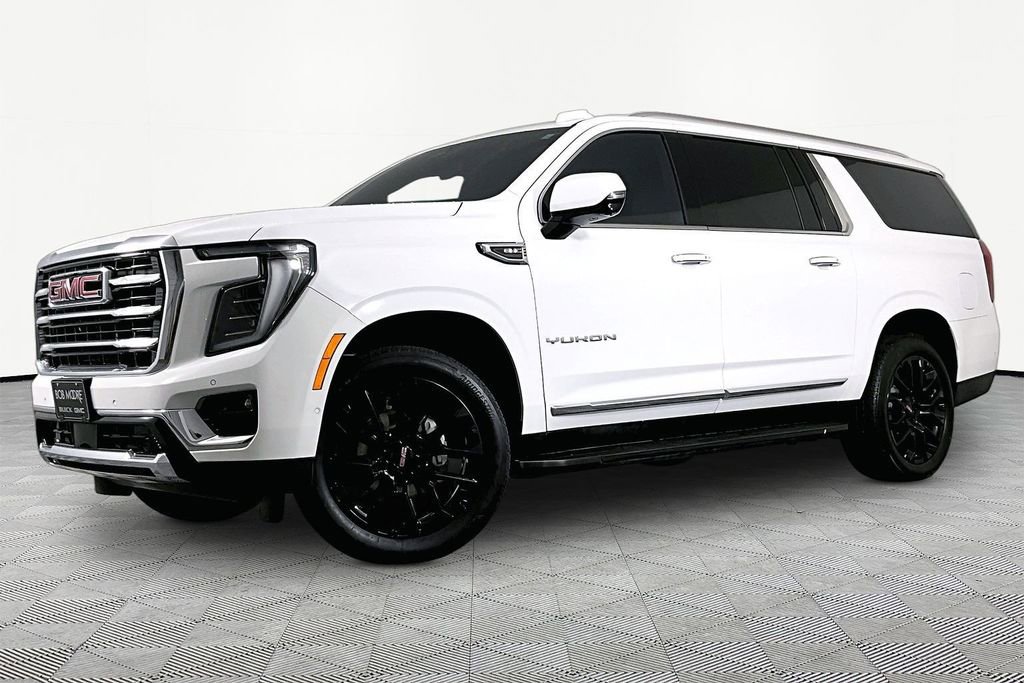 Used 2025 GMC Yukon XL Elevation AWD/4WD image 1
