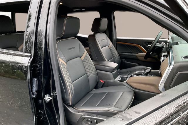 Used 2023 GMC Canyon Denali image 19