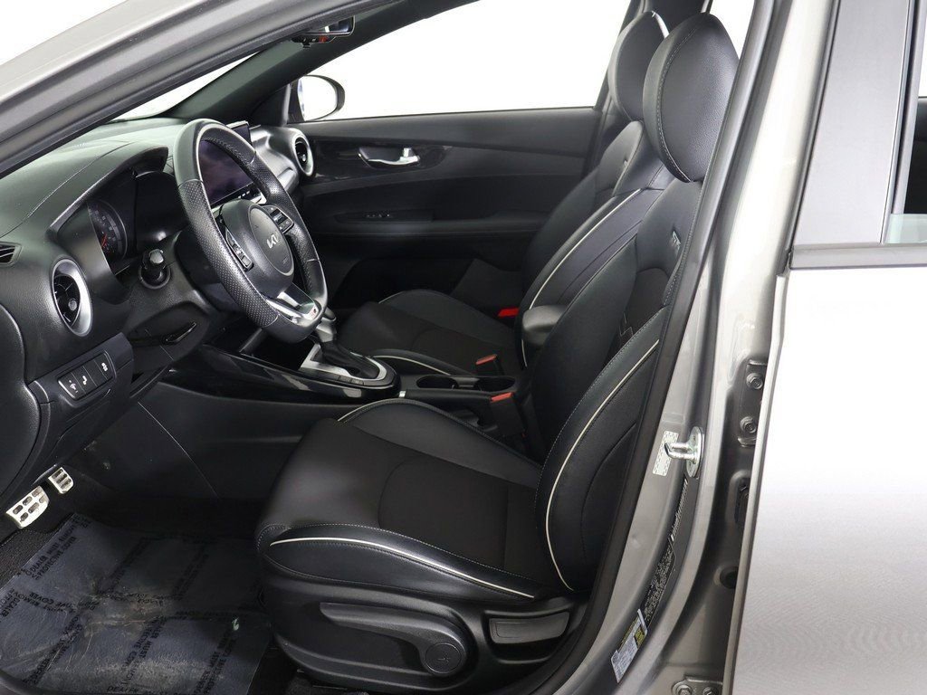 Used 2023 Kia Forte GT-Line image 27