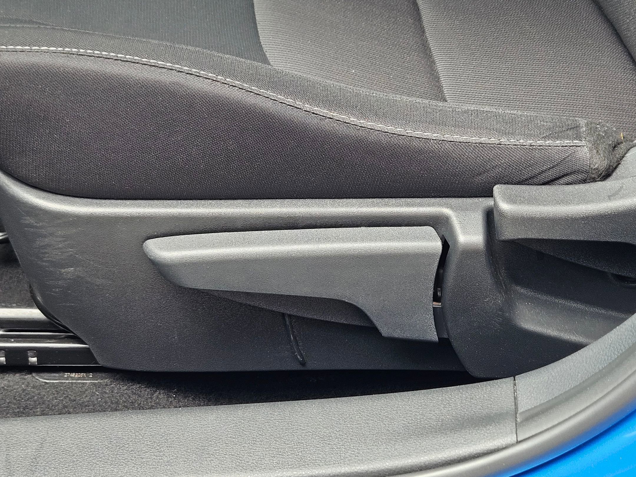Used 2025 Nissan Sentra SV FWD image 20