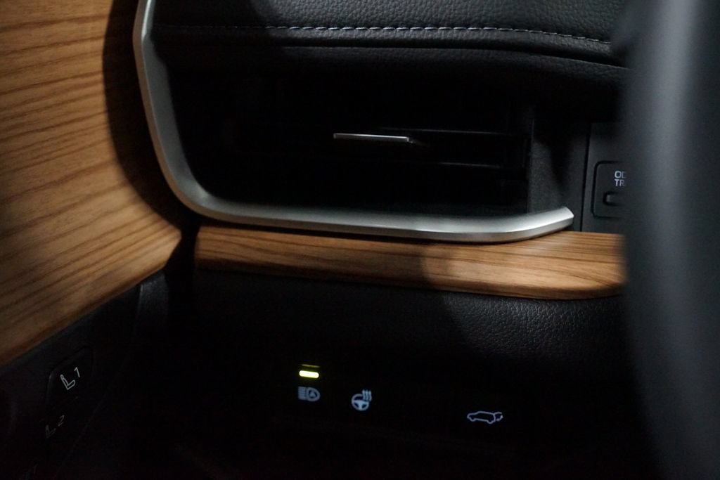 Certified 2025 Toyota Grand Highlander FWD image 25