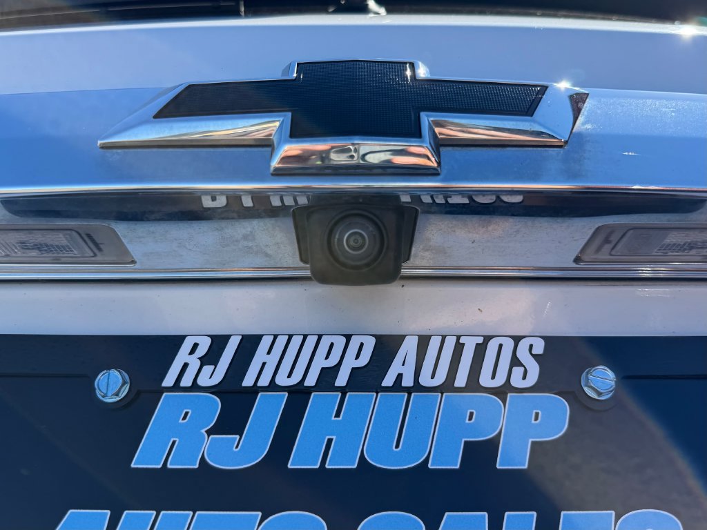 Used 2020 Chevrolet Traverse LT w/ LPO, 'HIT The Road' Package AWD/4WD image 20