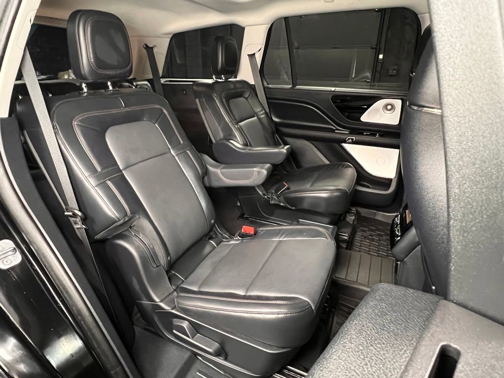 Used 2025 Lincoln Aviator Reserve w/ Equipment Group 201A AWD/4WD image 25