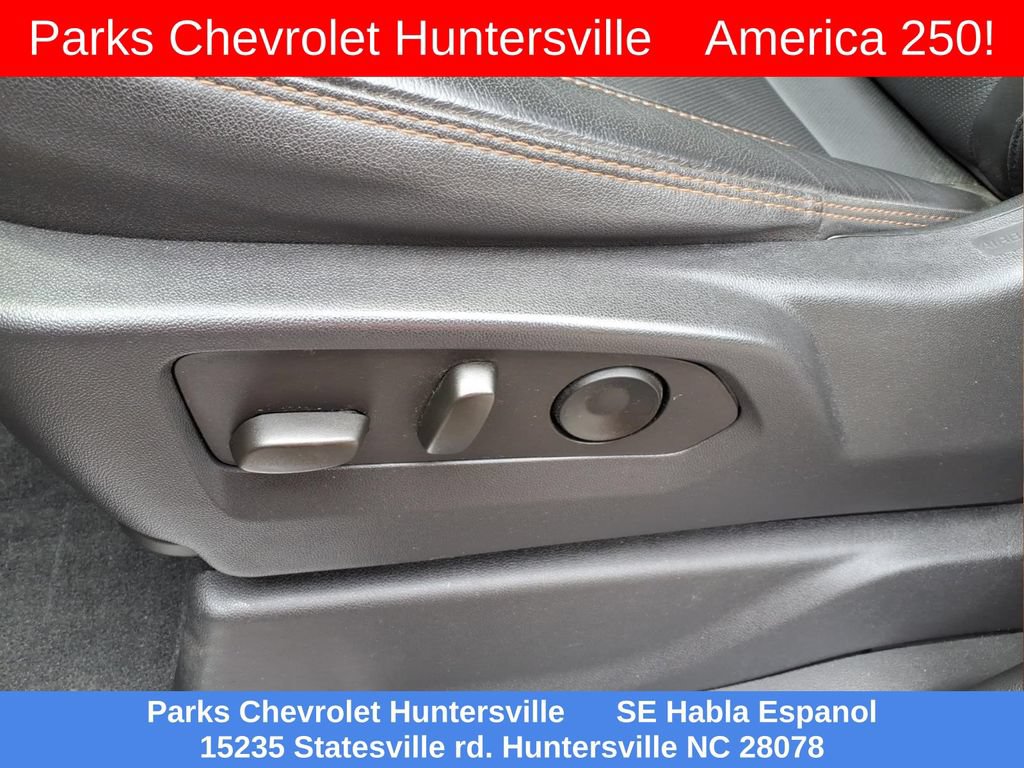 Certified 2022 GMC Sierra 1500 AT4 w/ AT4 Premium Package AWD/4WD image 17
