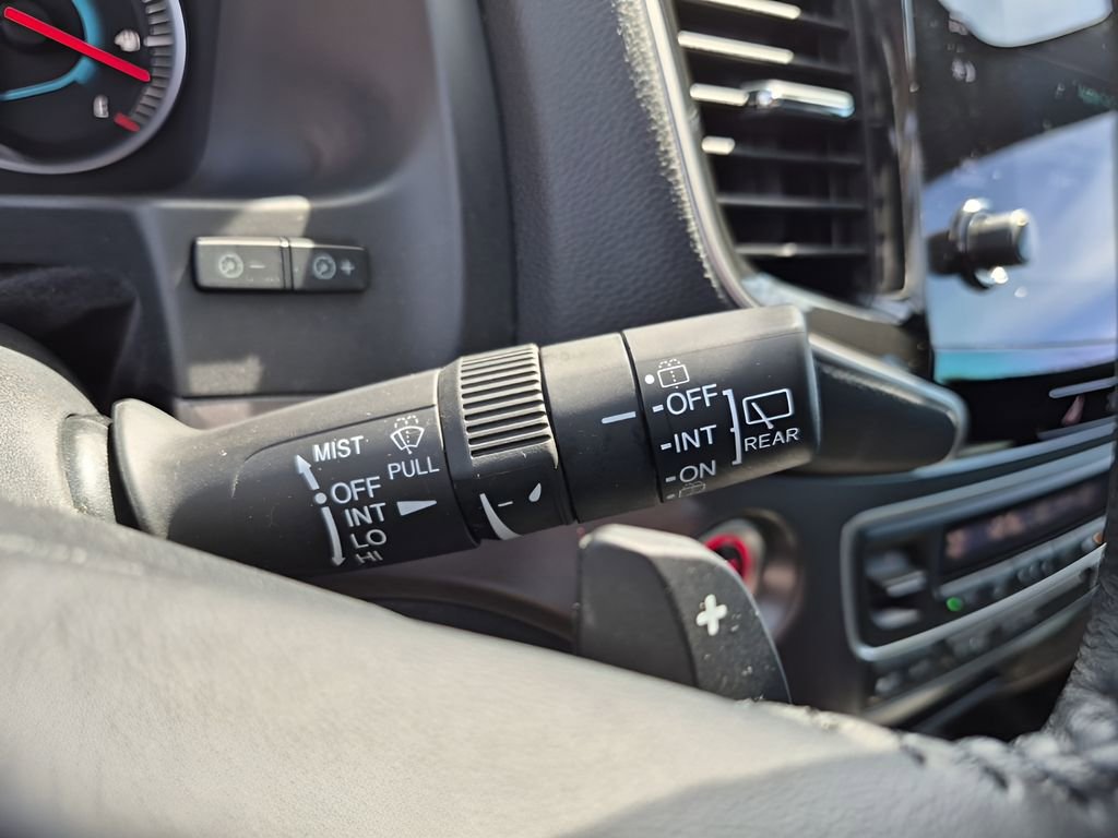 Used 2021 Honda Passport EX-L image 37