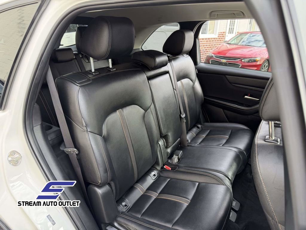 Used 2024 MAZDA CX-90 3.3 Turbo w/ Select Package image 20