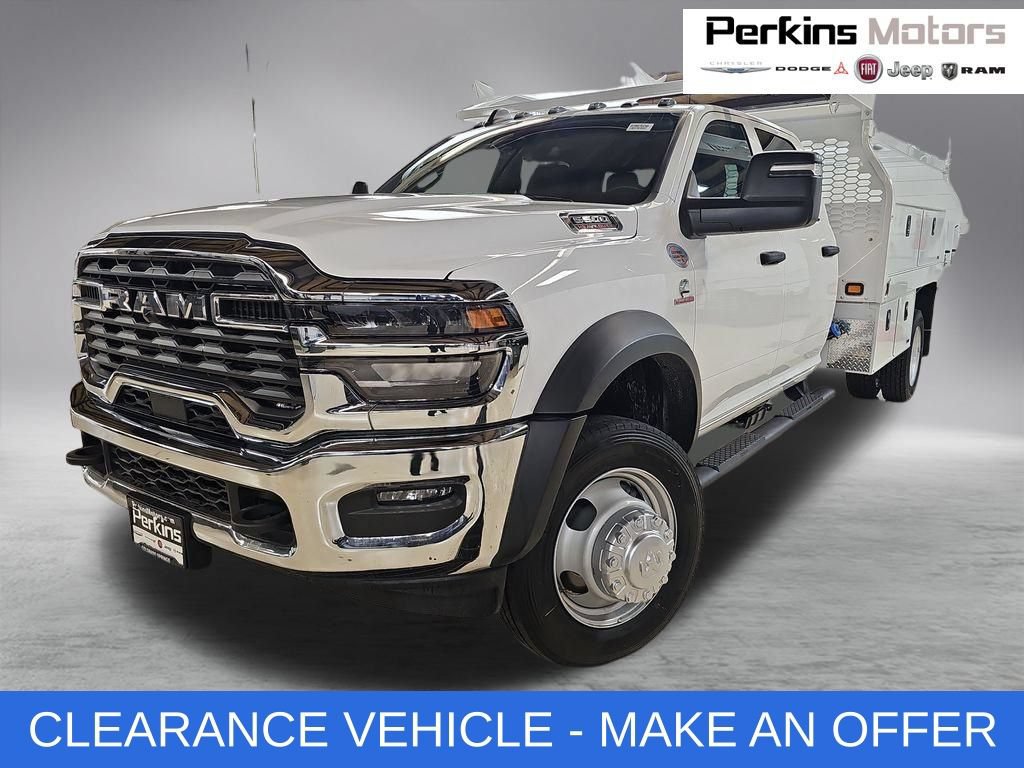 New 2026 RAM 5500 Tradesman AWD/4WD 360° Tour